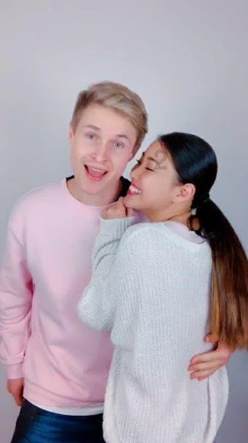 爱上已婚男人，他要为了我离婚，我不想让他离婚怎么办？